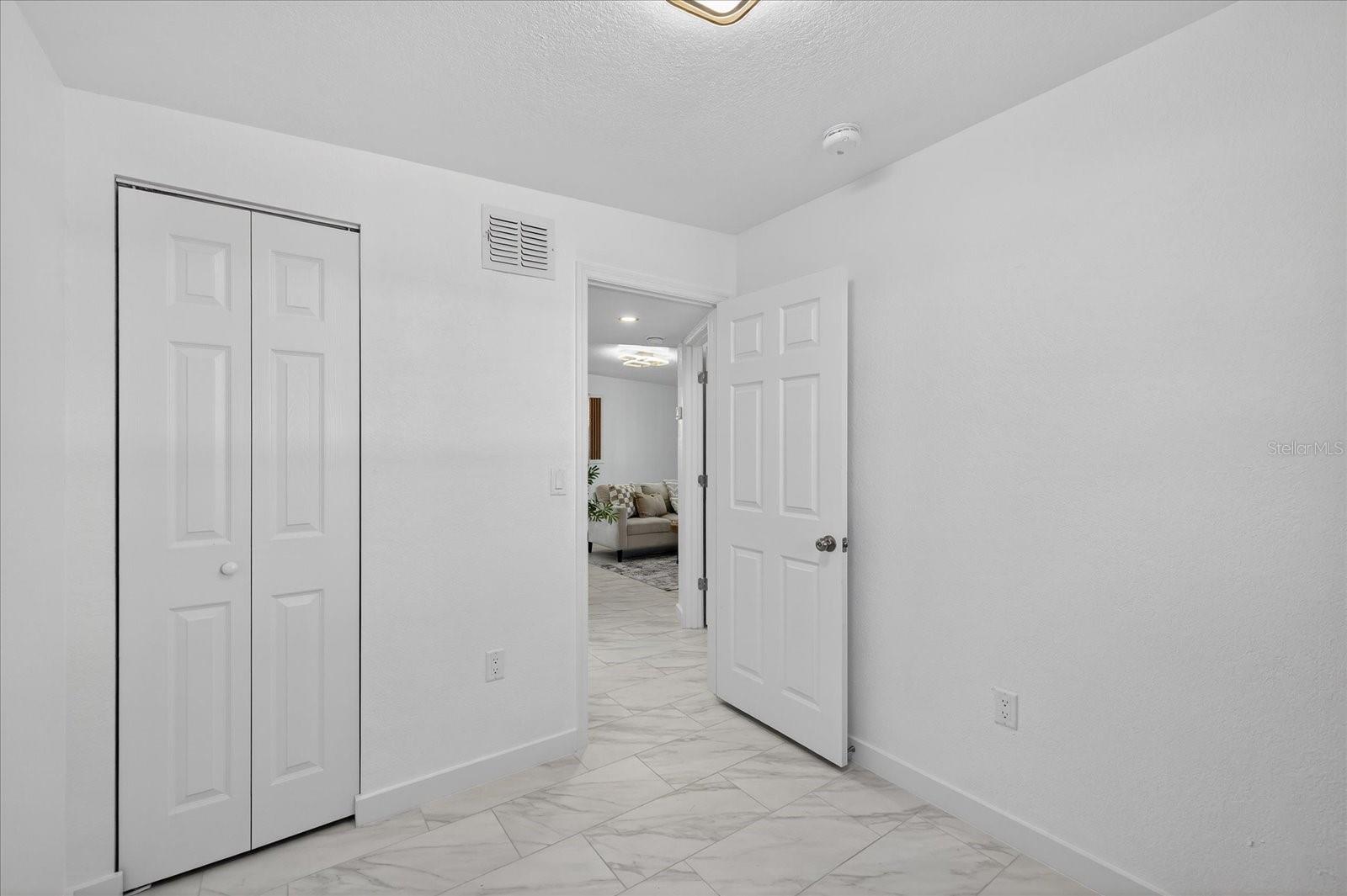 Image 25 of 31 For 11197 102nd Lane