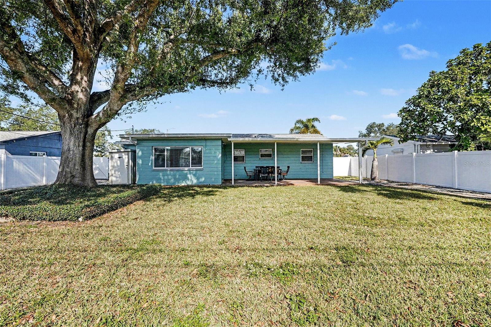 Image 23 of 24 For 6930 30th Avenue N