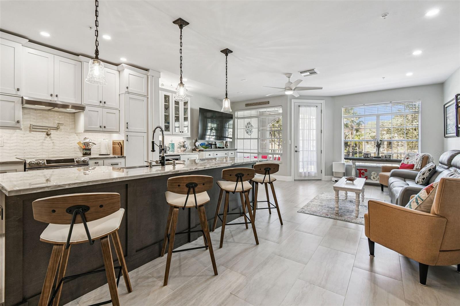 Image 14 of 92 For 6331 Sunset Bay Circle