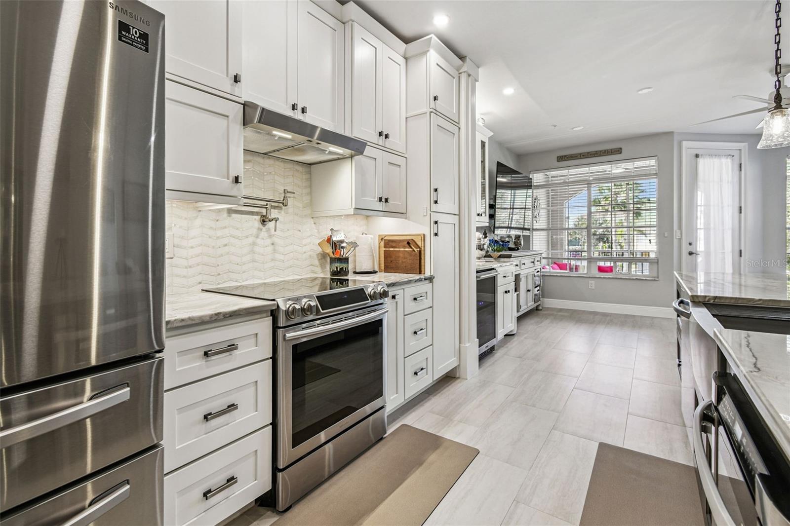 Image 15 of 92 For 6331 Sunset Bay Circle