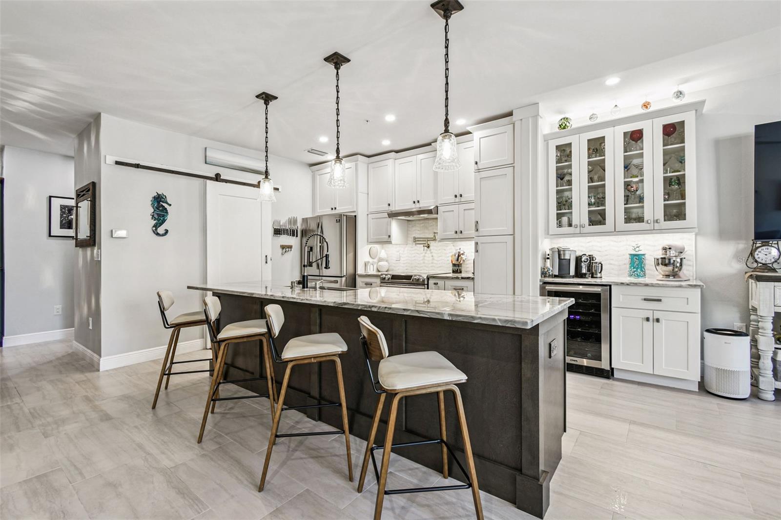 Image 20 of 92 For 6331 Sunset Bay Circle