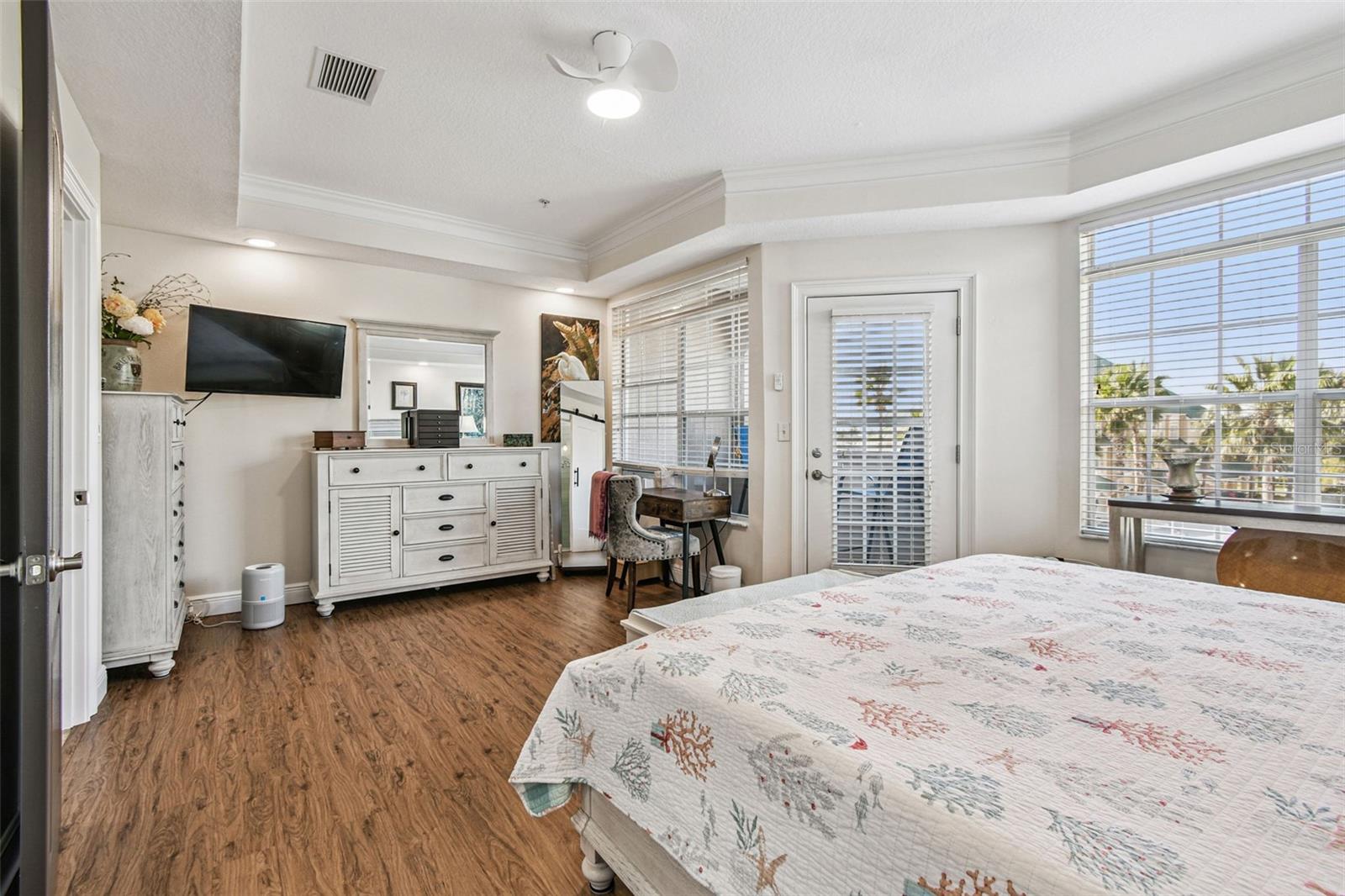 Image 38 of 92 For 6331 Sunset Bay Circle