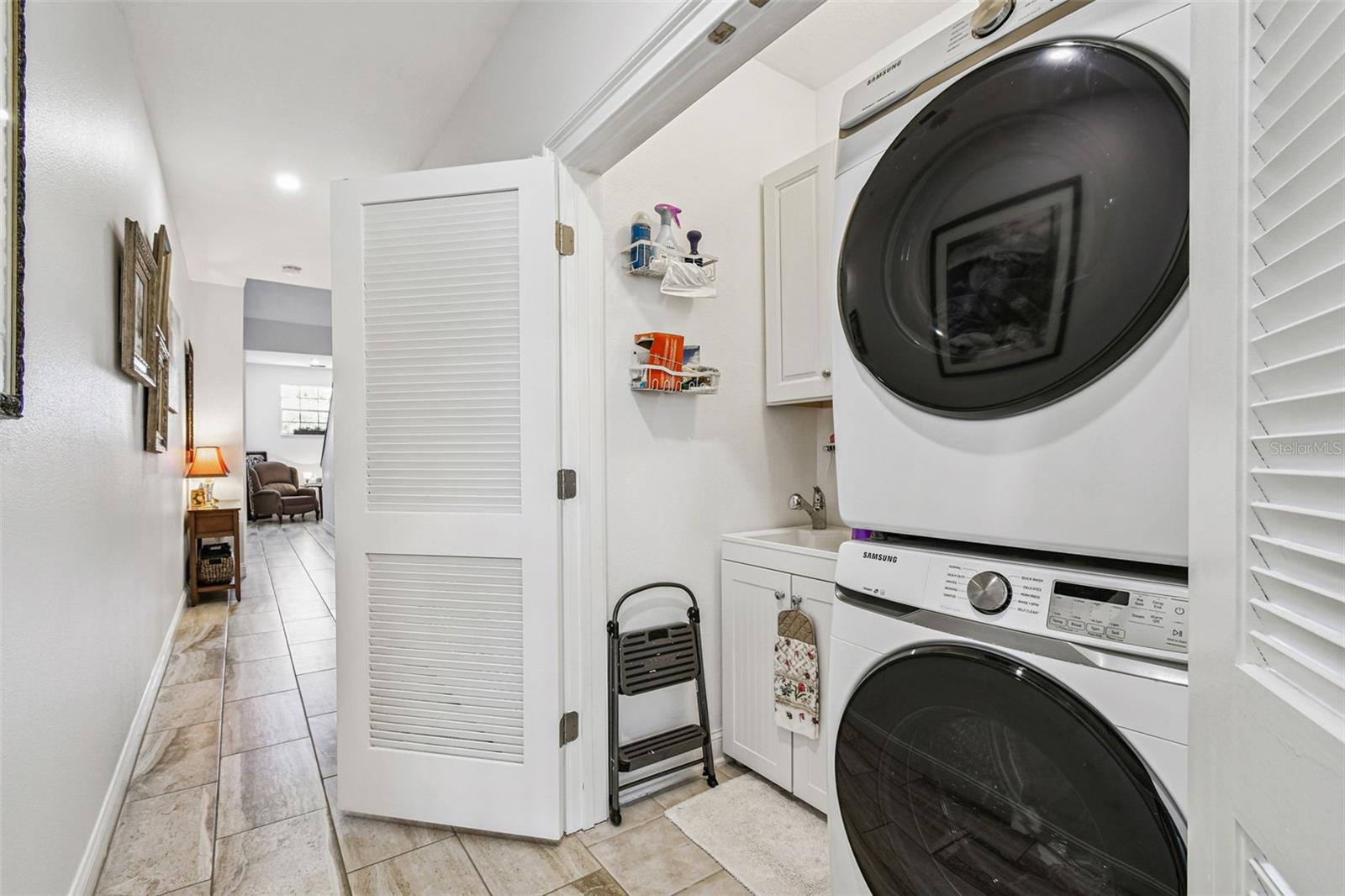 Image 56 of 92 For 6331 Sunset Bay Circle