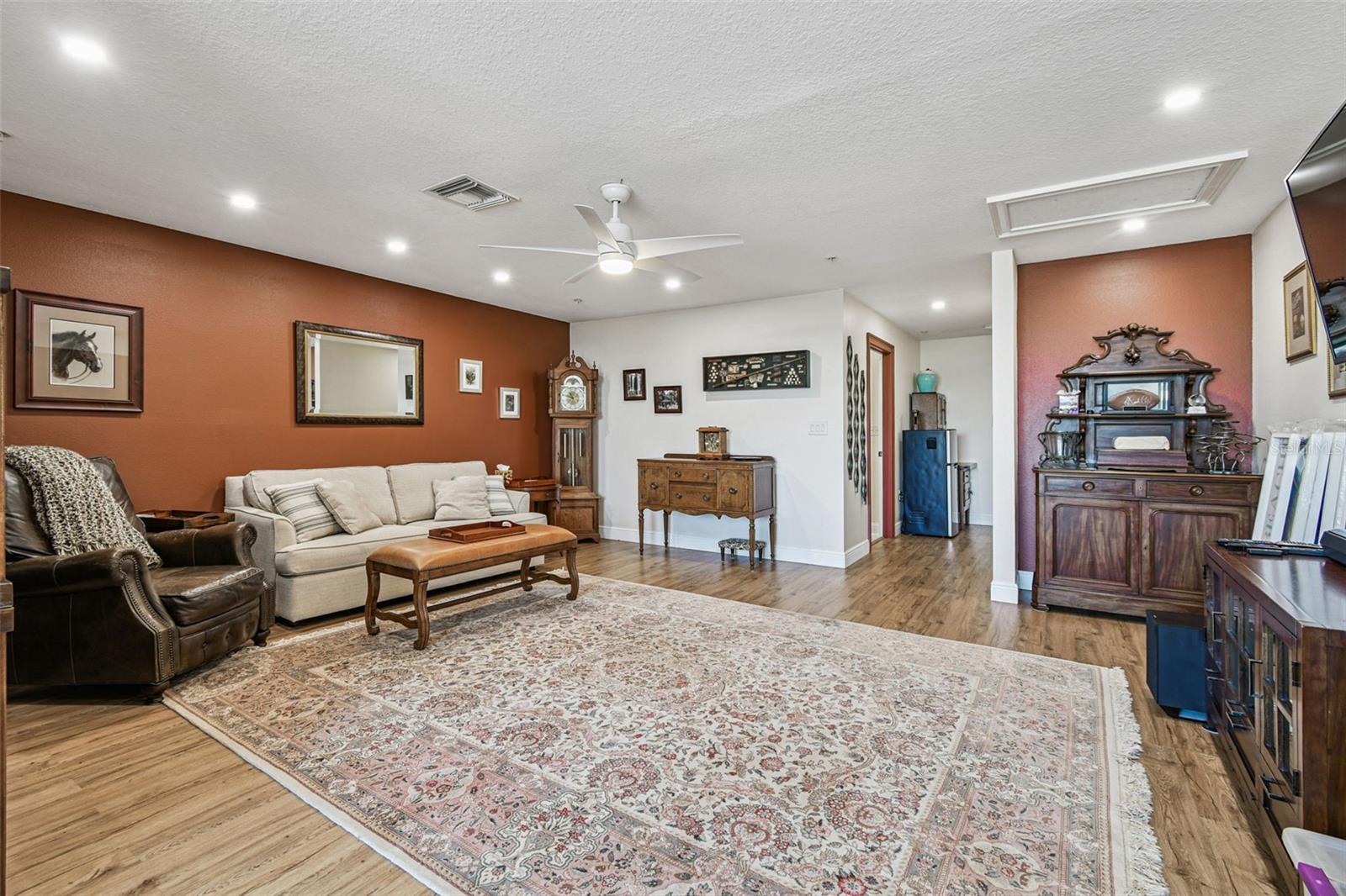 Image 63 of 92 For 6331 Sunset Bay Circle