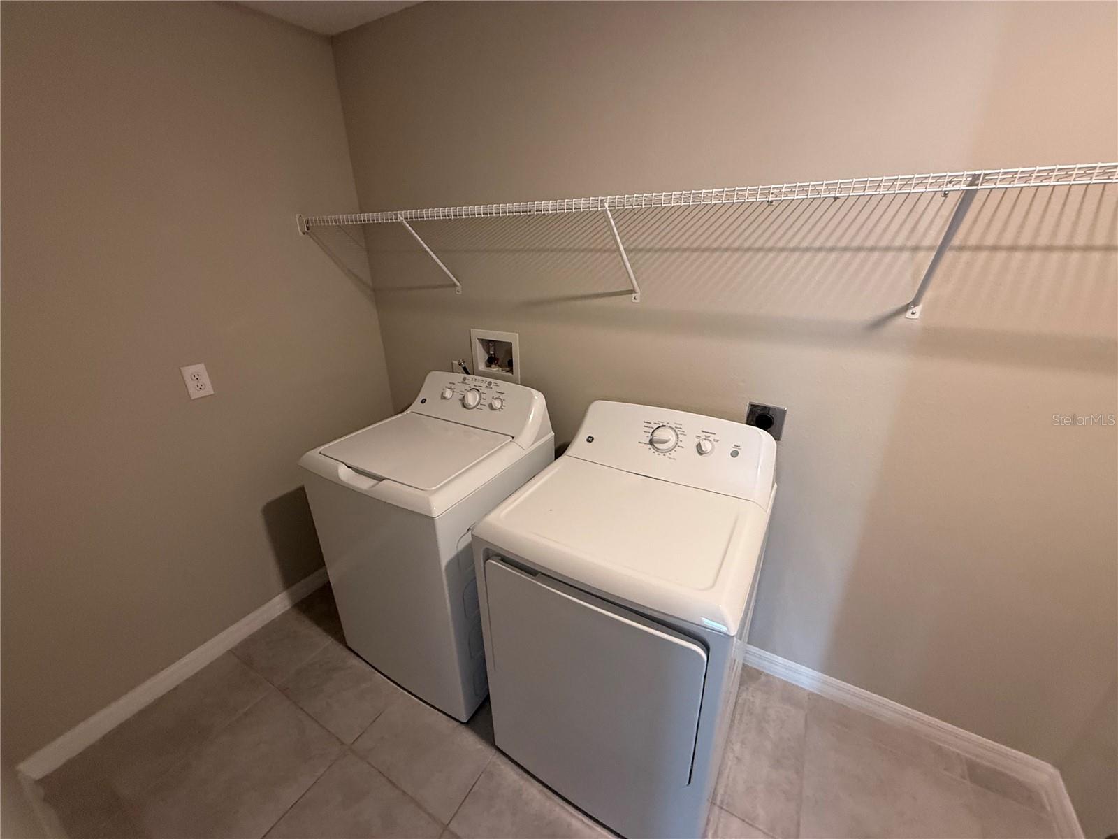 Listing photo id 10 for 9423 Channing Hill Drive