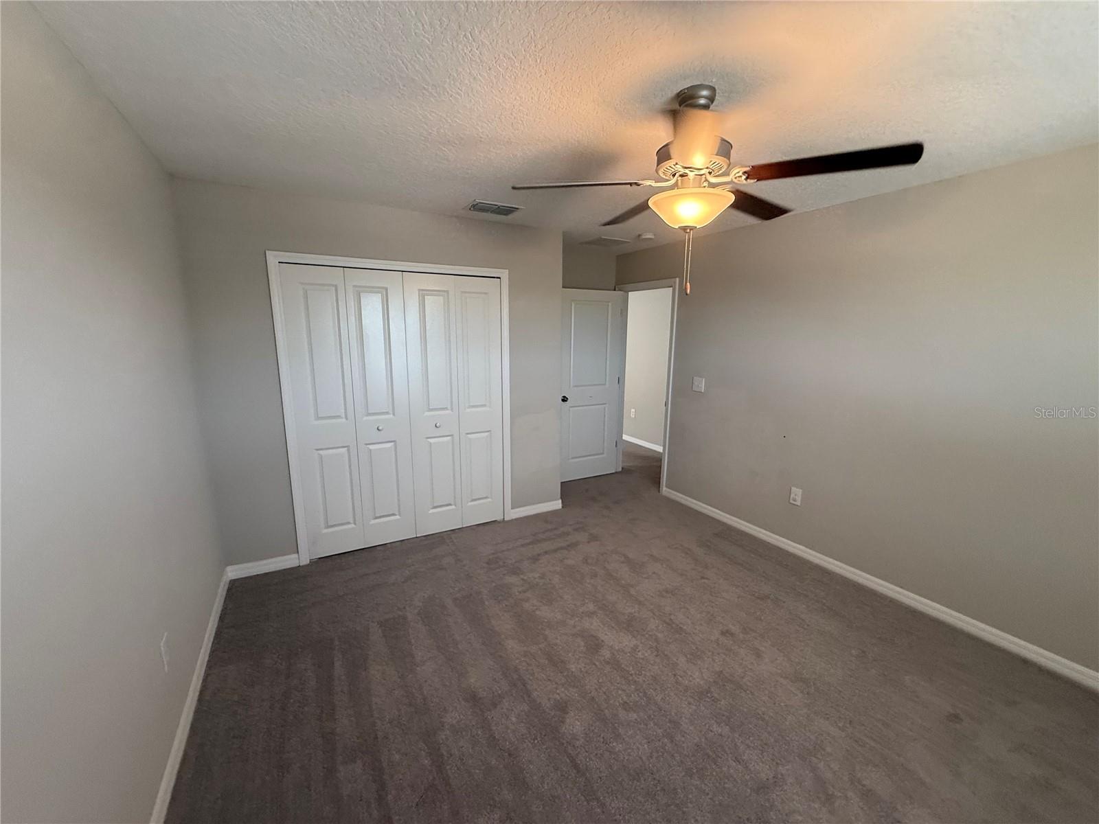 Listing photo id 13 for 9423 Channing Hill Drive