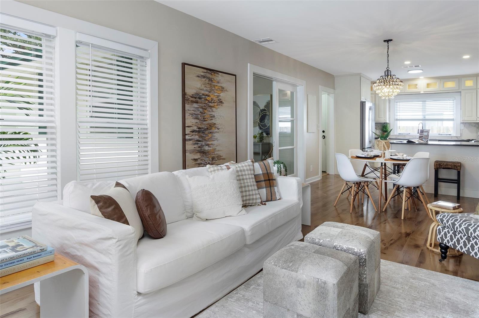 Image 3 of 27 For 701 38th Avenue N