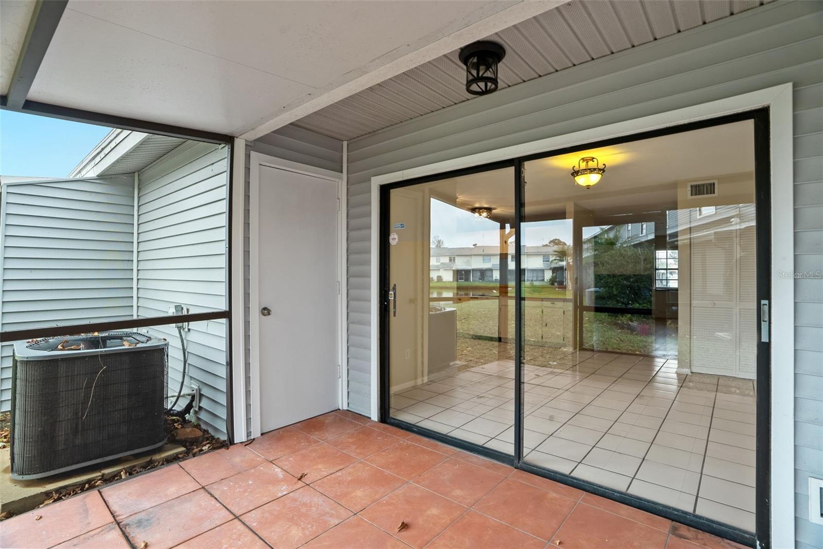 Image 22 of 32 For 12668 Castle Hill Drive