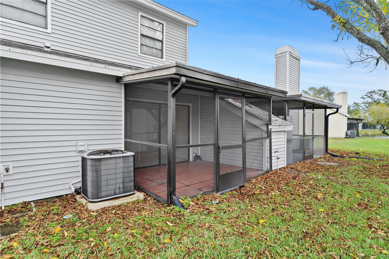 Image 23 of 32 For 12668 Castle Hill Drive