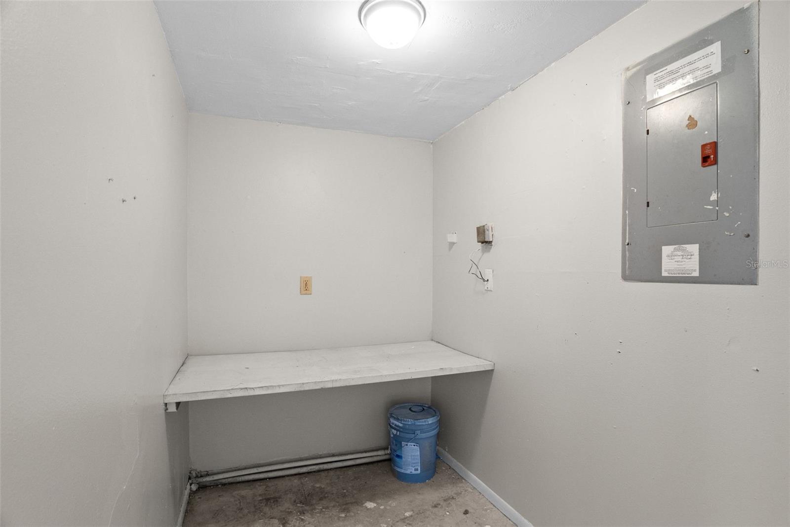 Image 25 of 32 For 12668 Castle Hill Drive