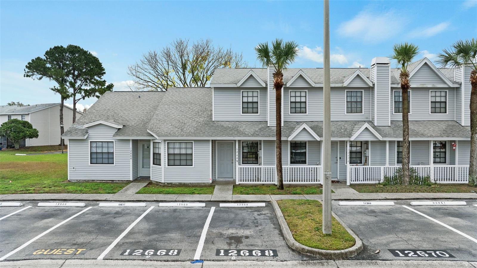 Image 26 of 32 For 12668 Castle Hill Drive