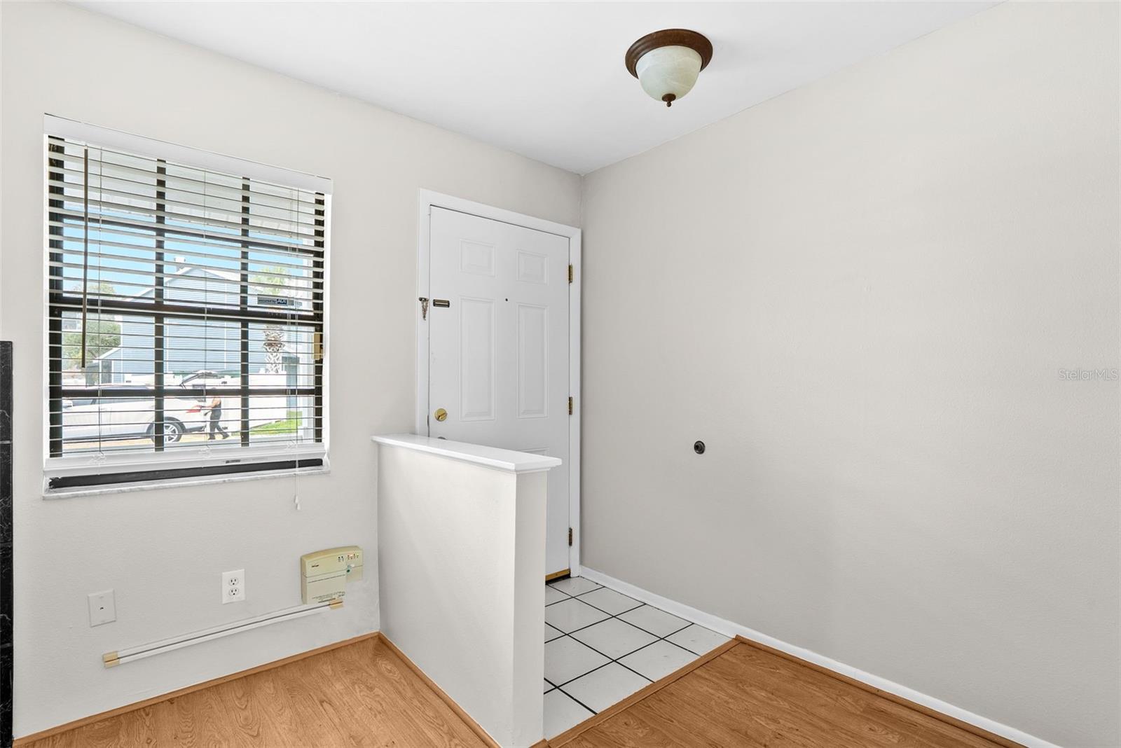 Image 5 of 32 For 12668 Castle Hill Drive