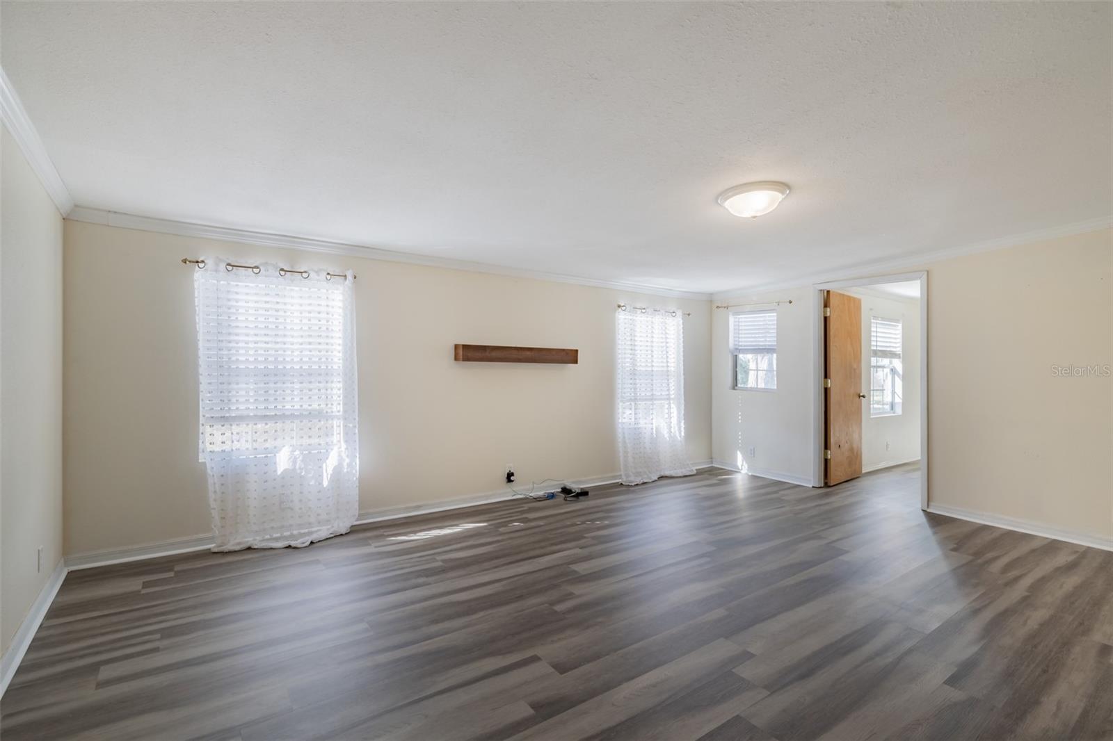 Image 18 of 48 For 18832 Dorman Road