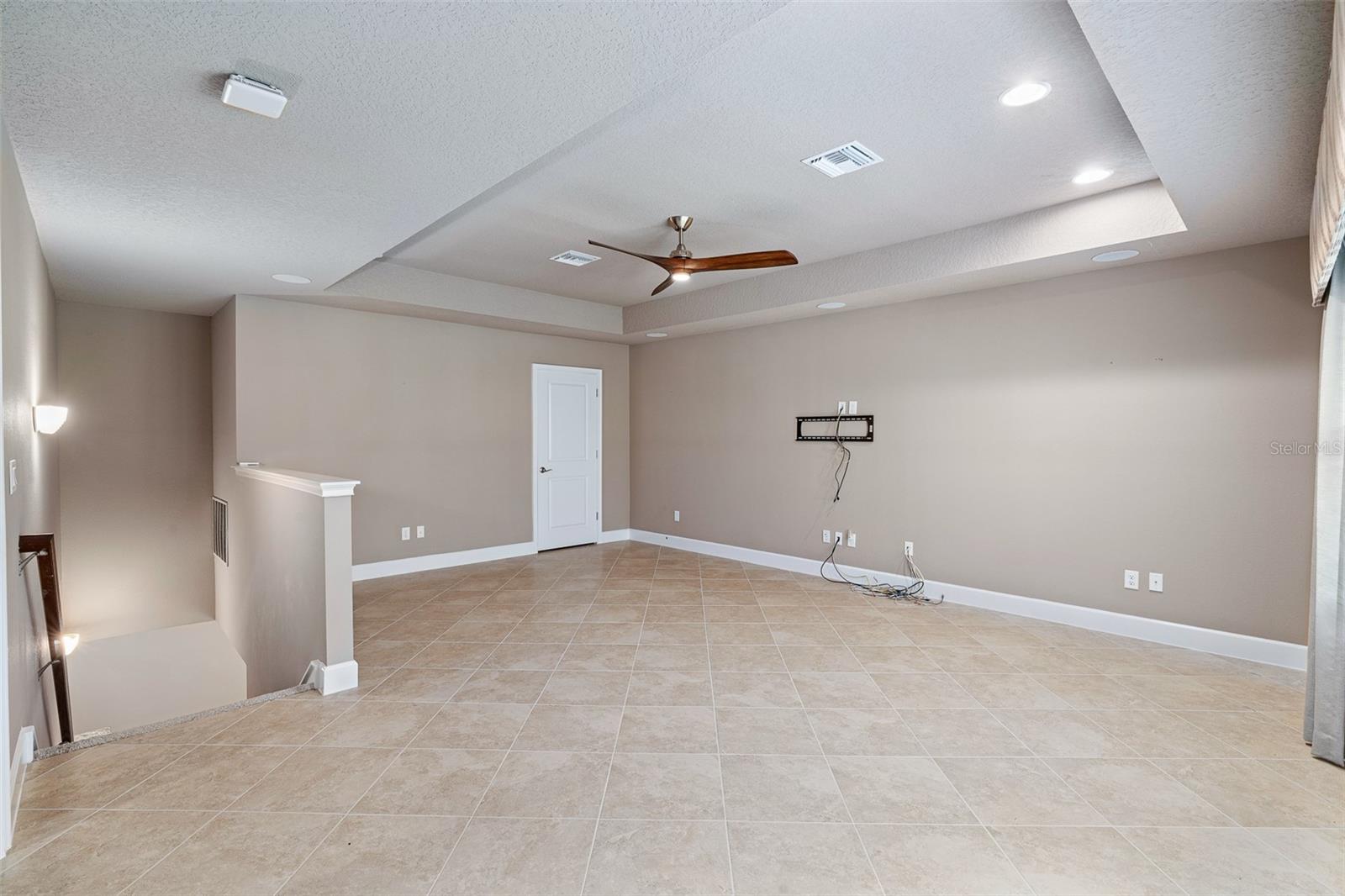 Image 31 of 47 For 829 Pinewood Drive