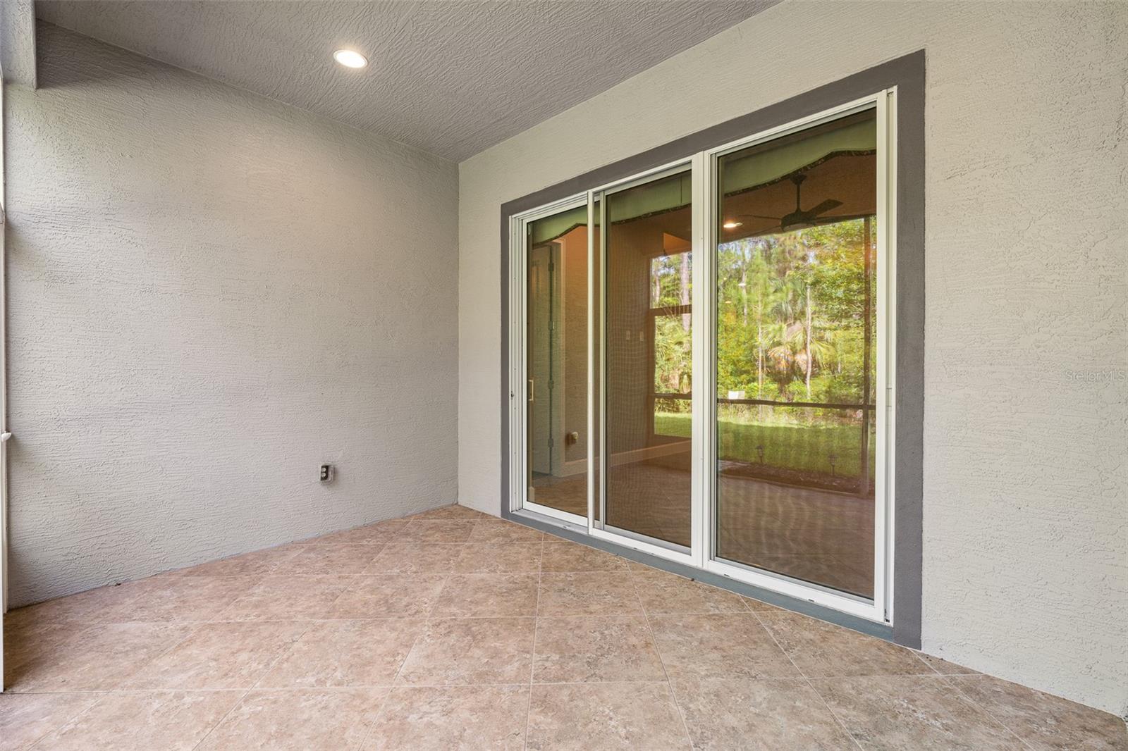 Image 41 of 47 For 829 Pinewood Drive