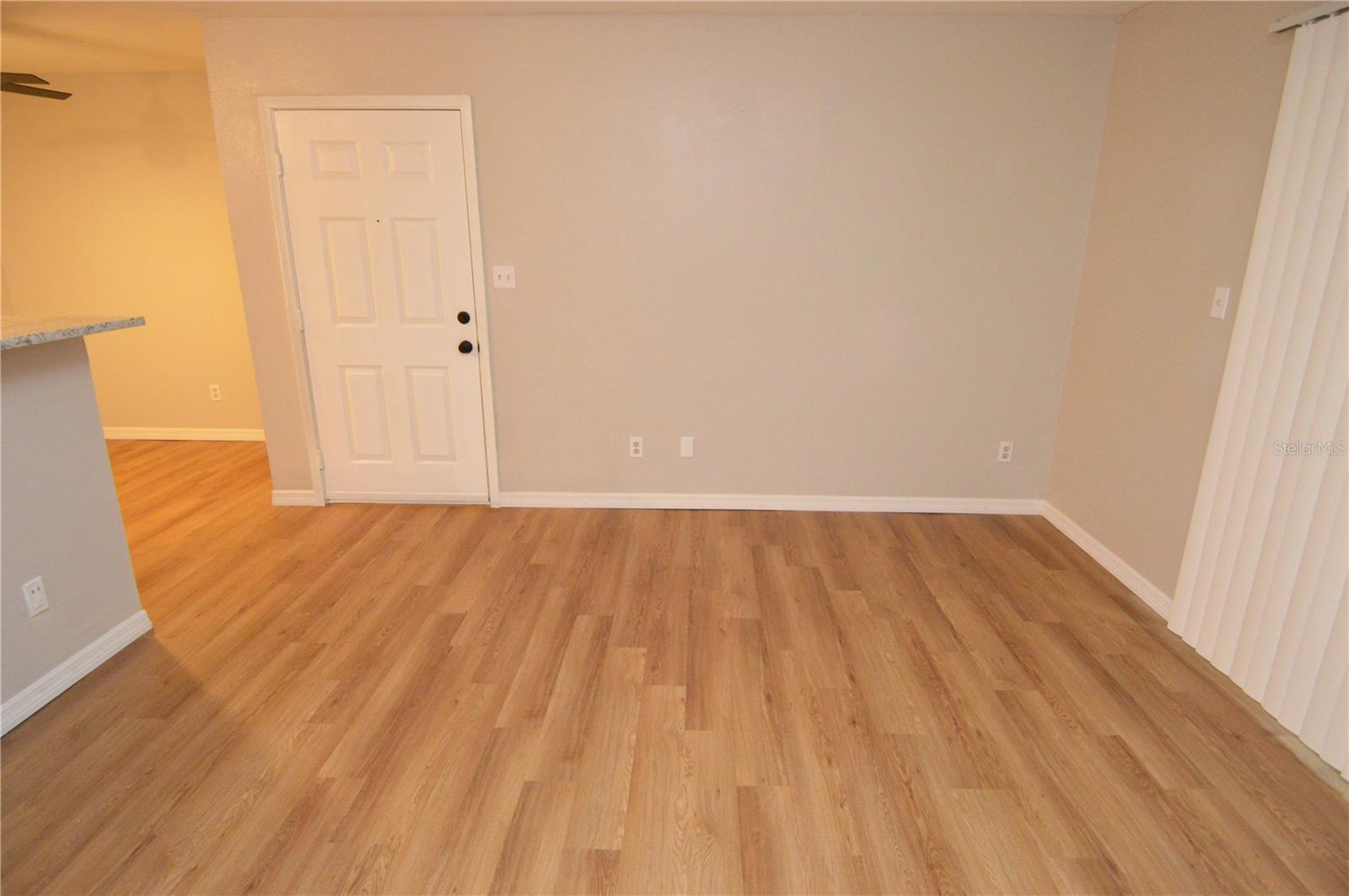 Image 13 of 85 For 1400 Gandy Boulevard N 1416