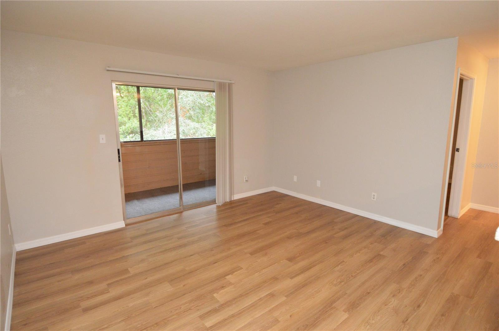 Image 19 of 85 For 1400 Gandy Boulevard N 1416