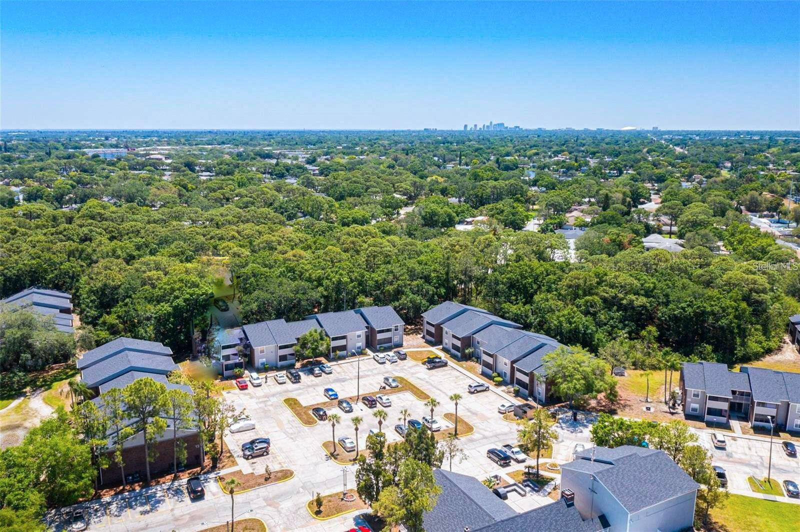 Image 47 of 85 For 1400 Gandy Boulevard N 1416