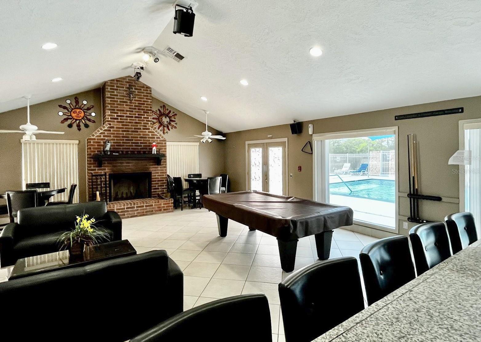 Image 76 of 85 For 1400 Gandy Boulevard N 1416