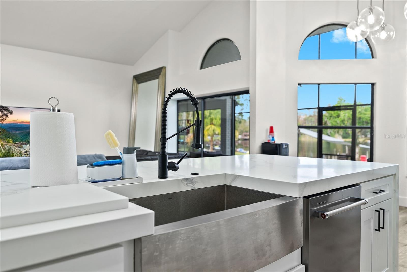 Image 20 of 67 For 15912 Willowdale Road