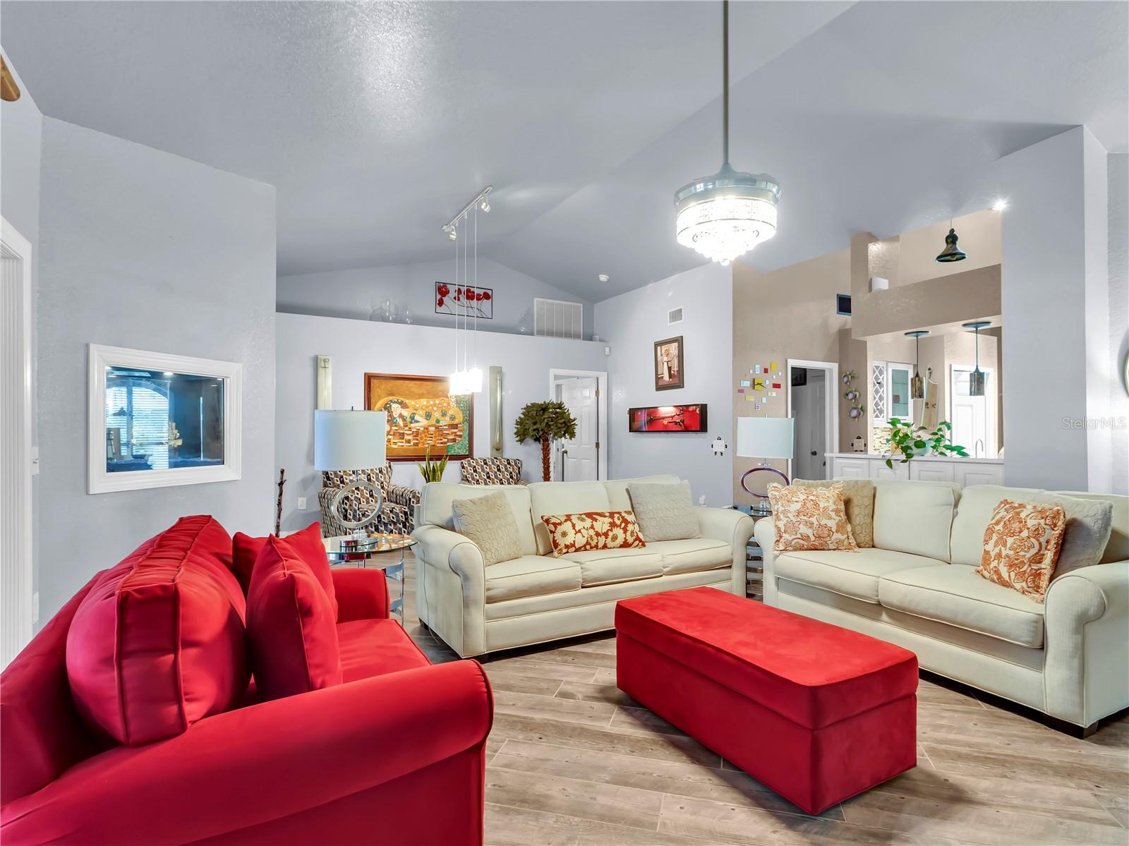 Image 11 of 55 For 7314 Beaumont Drive