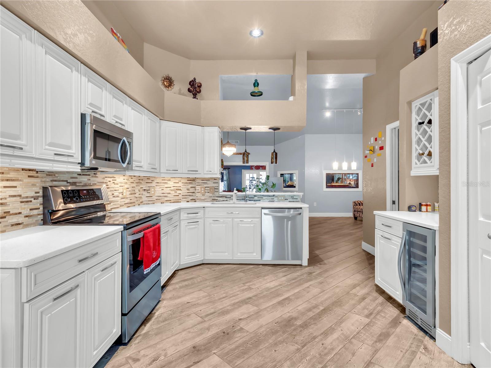 Image 21 of 55 For 7314 Beaumont Drive