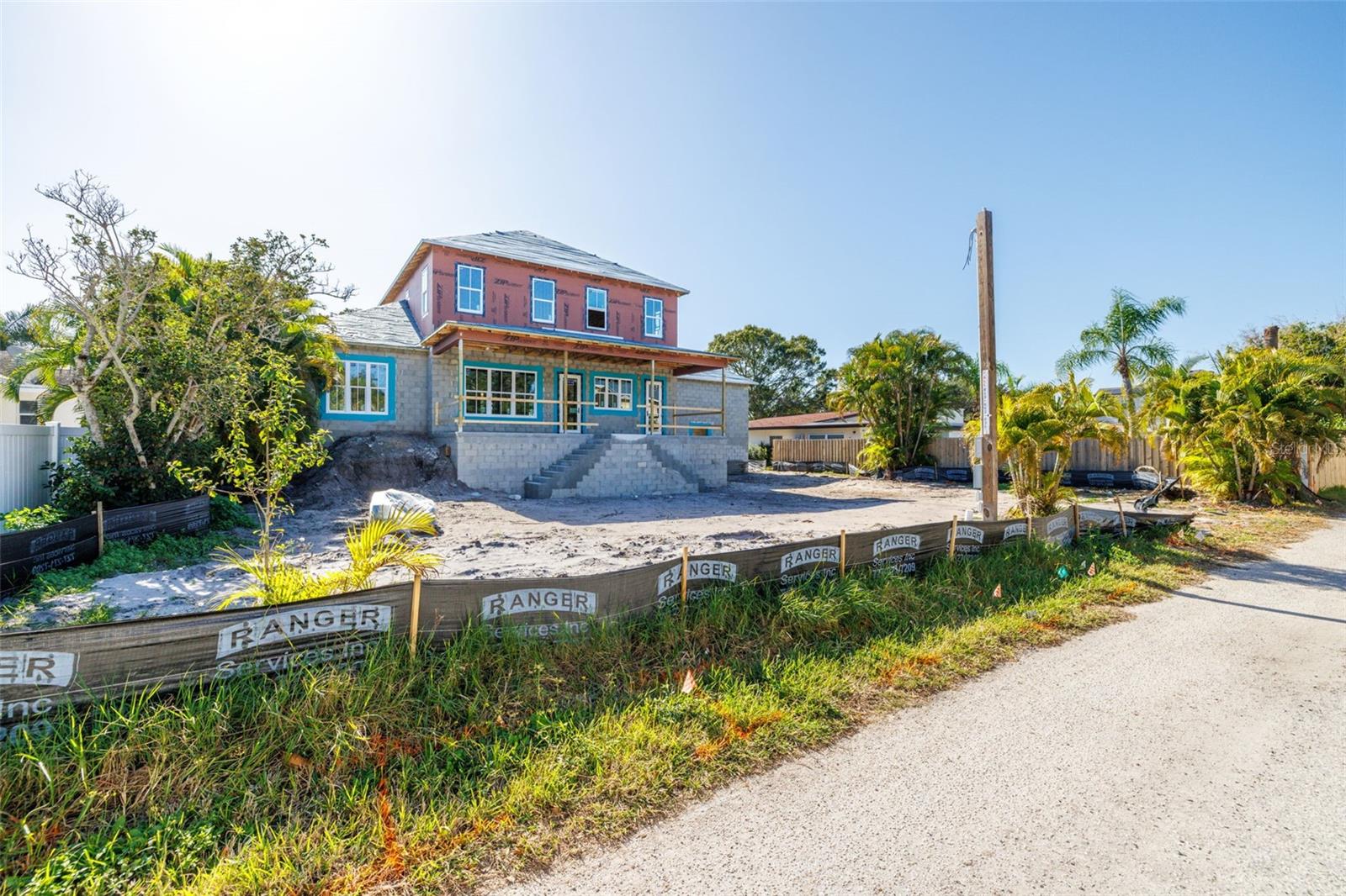 Image 12 of 24 For 819 38th Avenue Ne