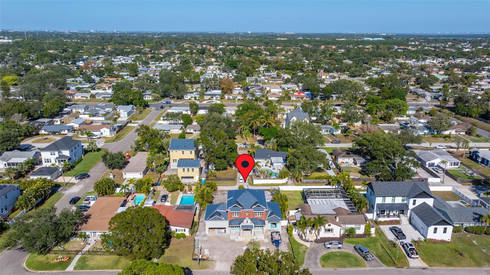 Image 14 of 24 For 819 38th Avenue Ne