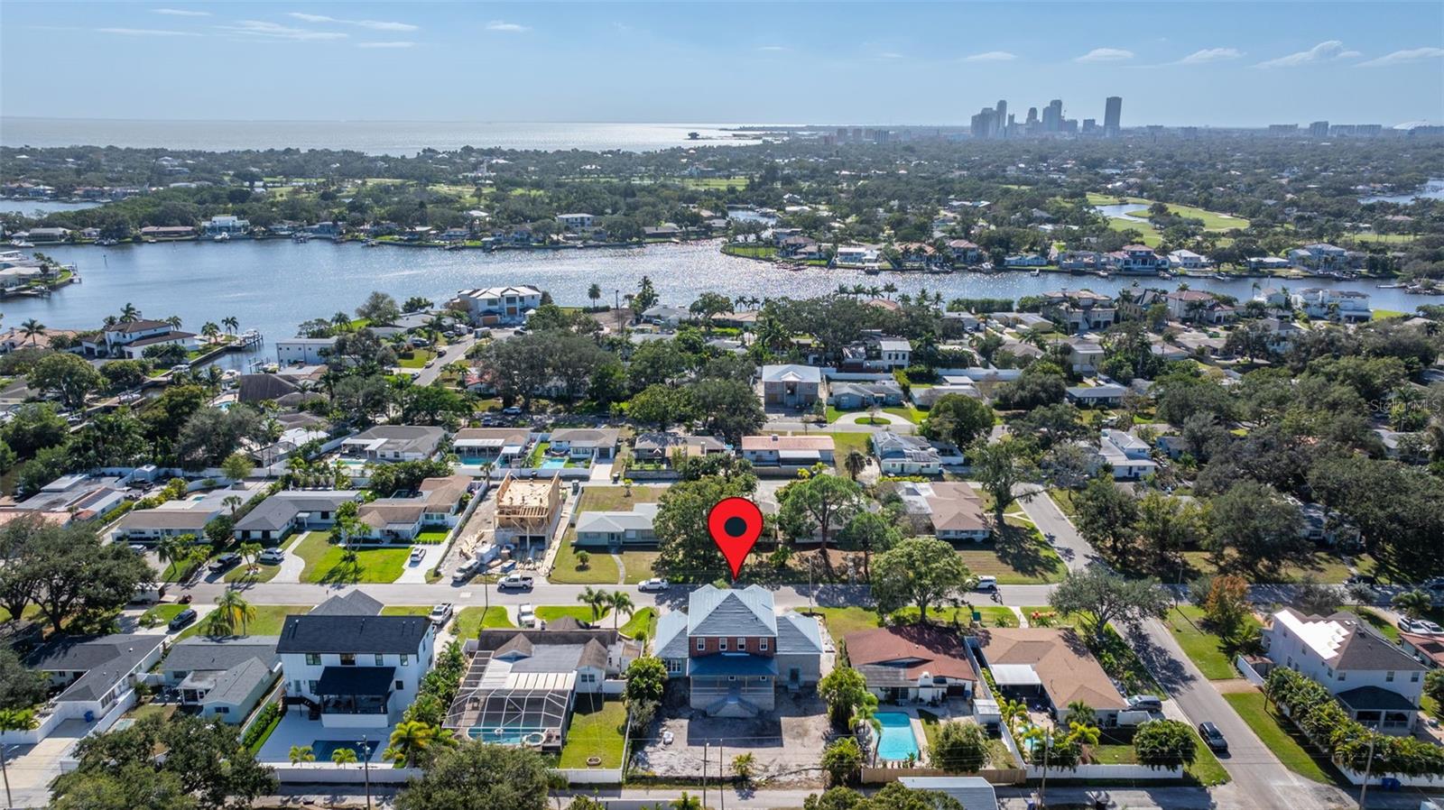 Image 20 of 24 For 819 38th Avenue Ne