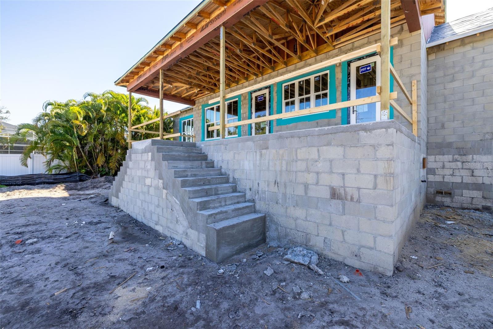 Image 6 of 24 For 819 38th Avenue Ne