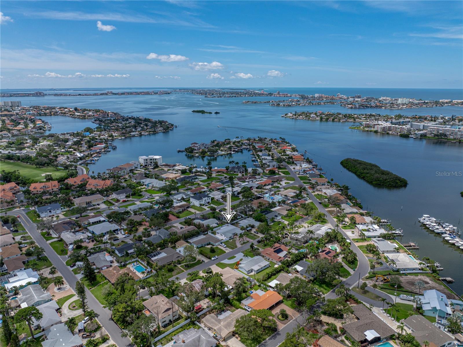 Image 3 of 79 For 6709 Cardinal Drive S