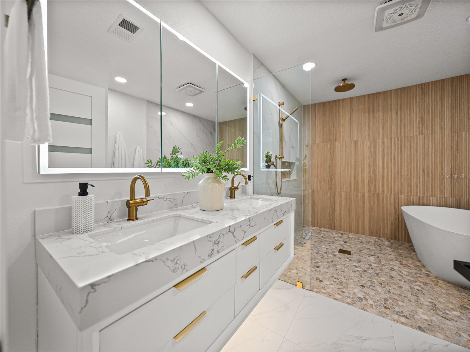 Image 31 of 79 For 6709 Cardinal Drive S