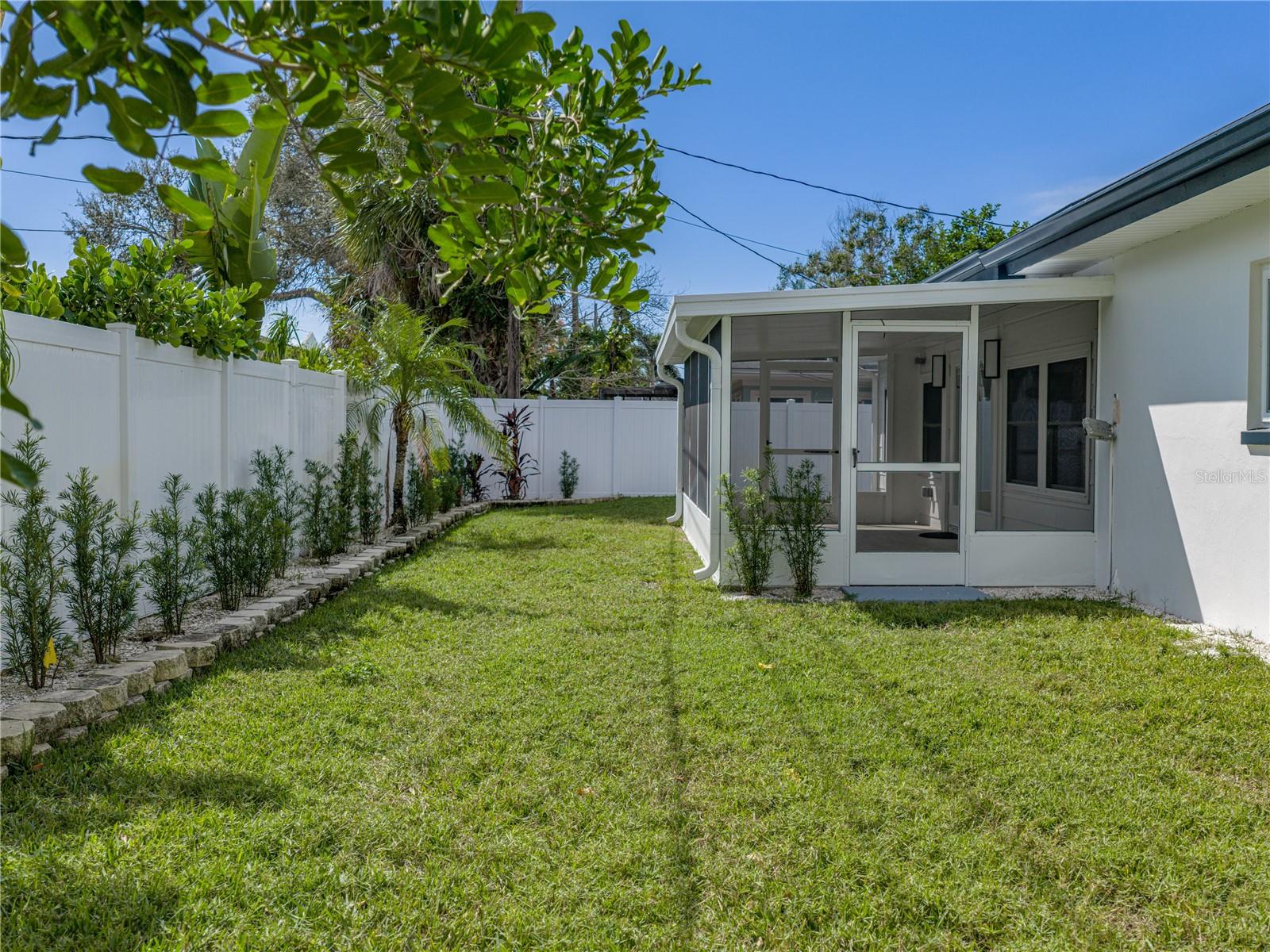 Image 60 of 79 For 6709 Cardinal Drive S