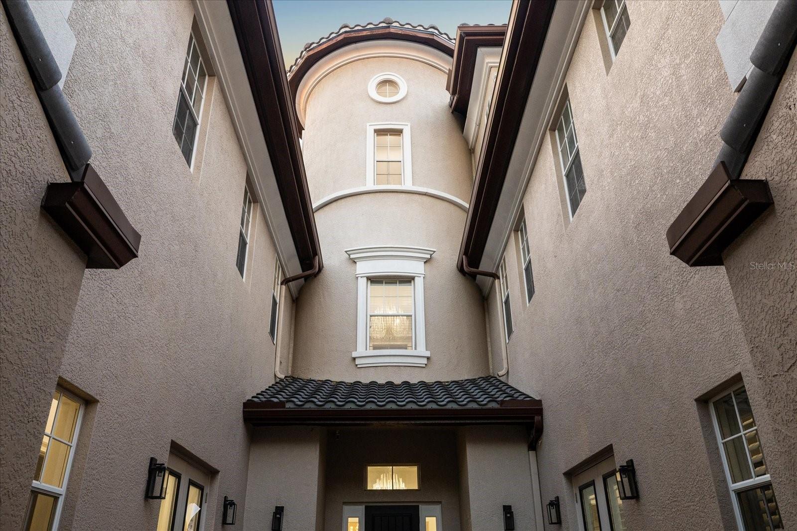 Image 11 of 93 For 6025 Beacon Shores Street