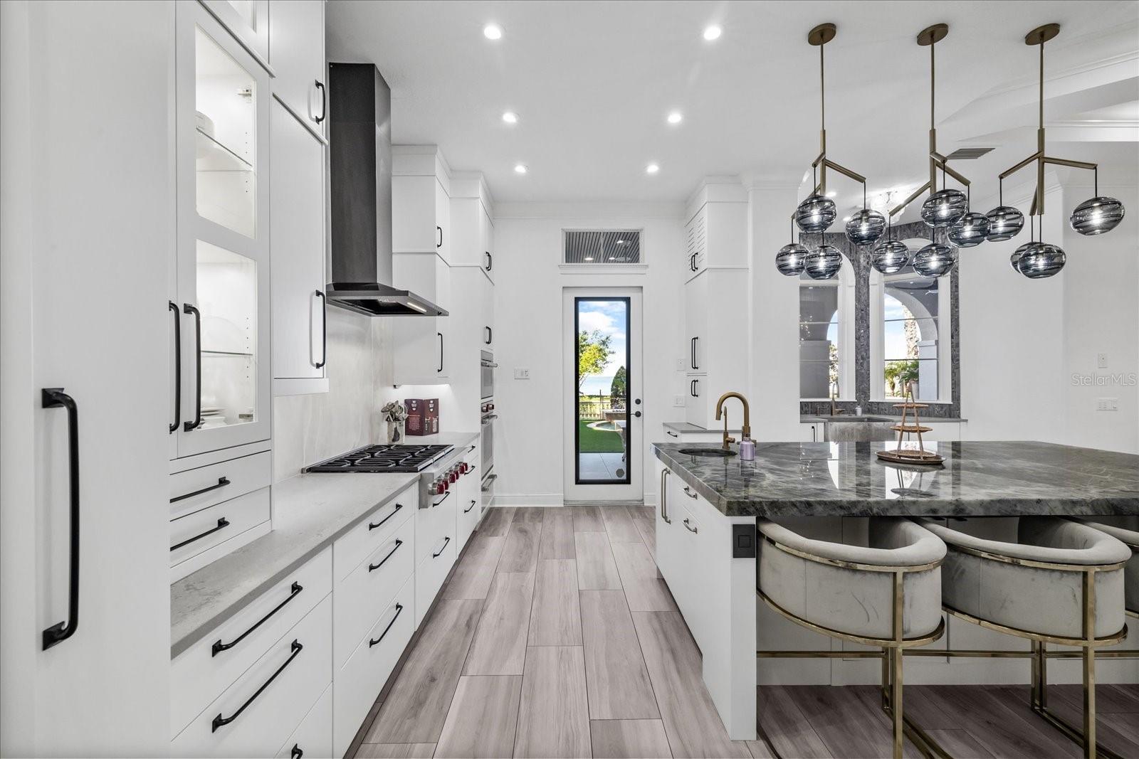 Image 16 of 93 For 6025 Beacon Shores Street