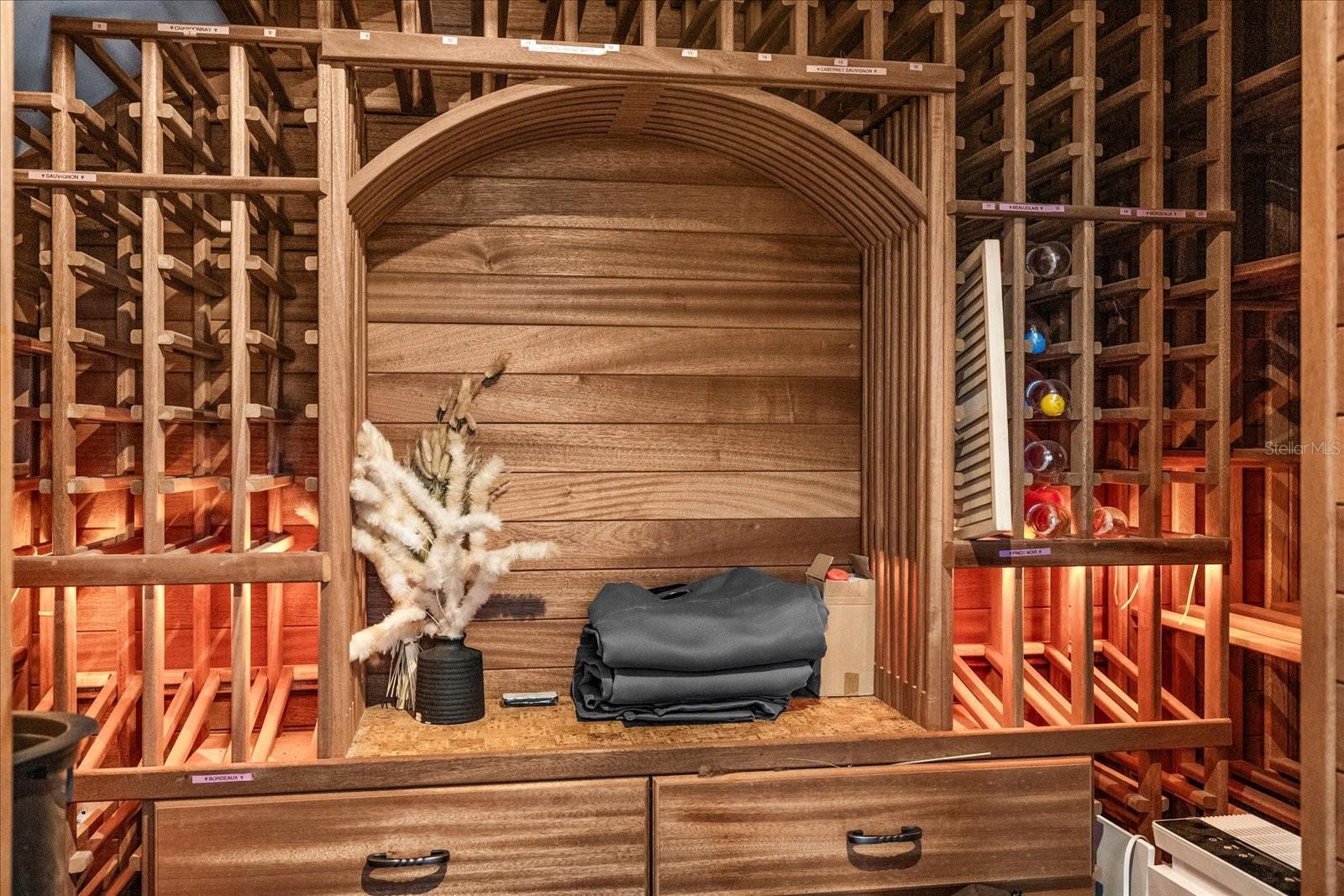 Image 32 of 93 For 6025 Beacon Shores Street