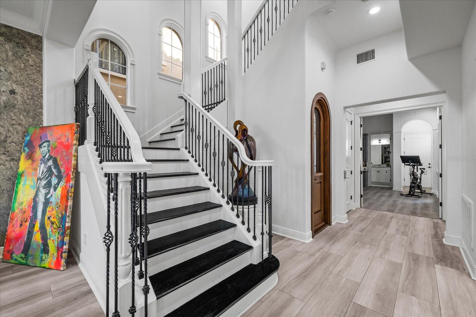 Image 36 of 93 For 6025 Beacon Shores Street