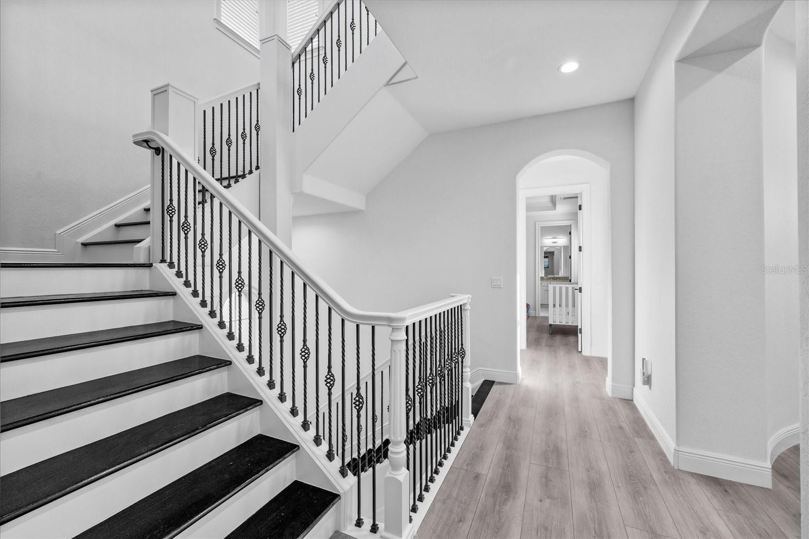 Image 37 of 93 For 6025 Beacon Shores Street