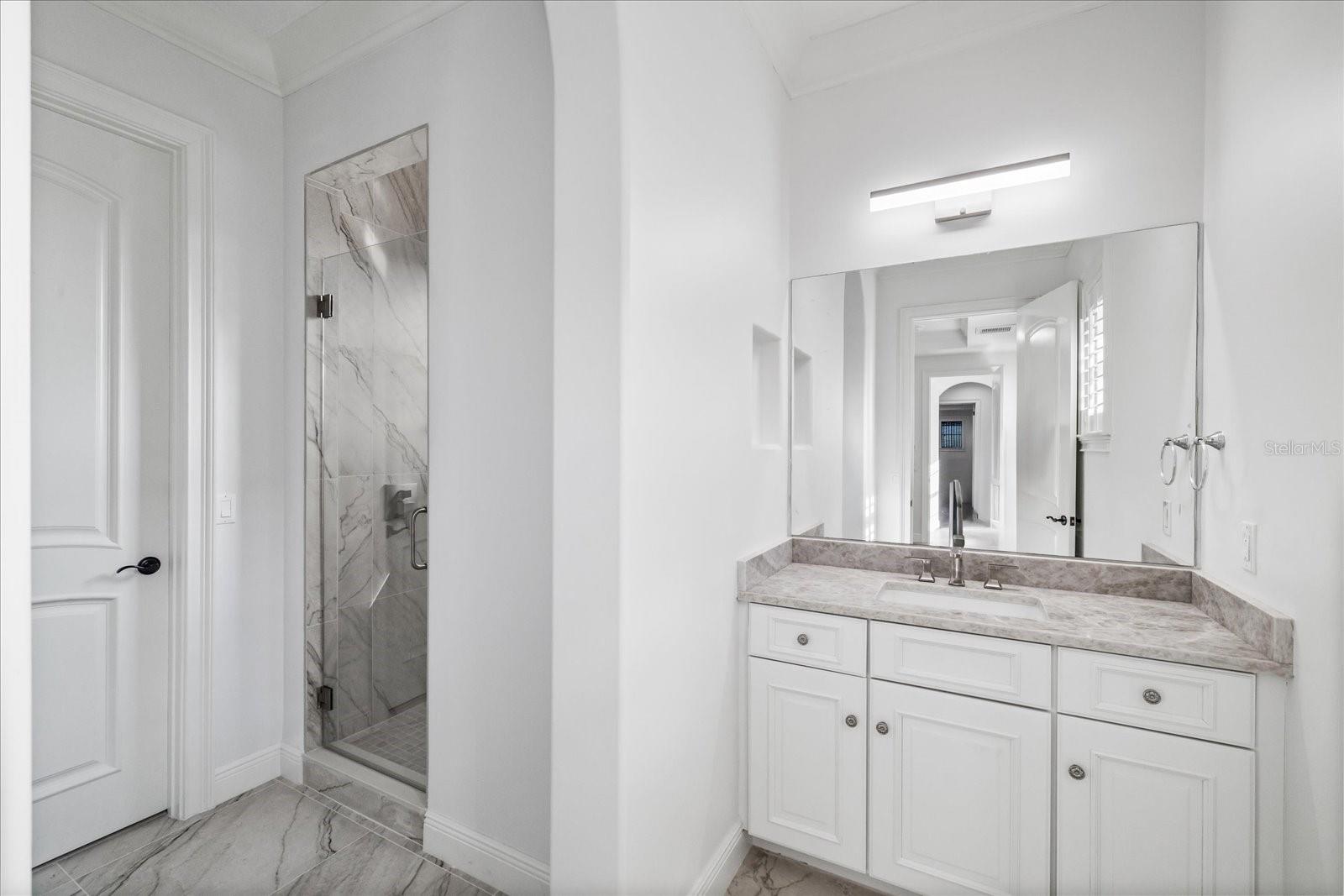 Image 47 of 93 For 6025 Beacon Shores Street