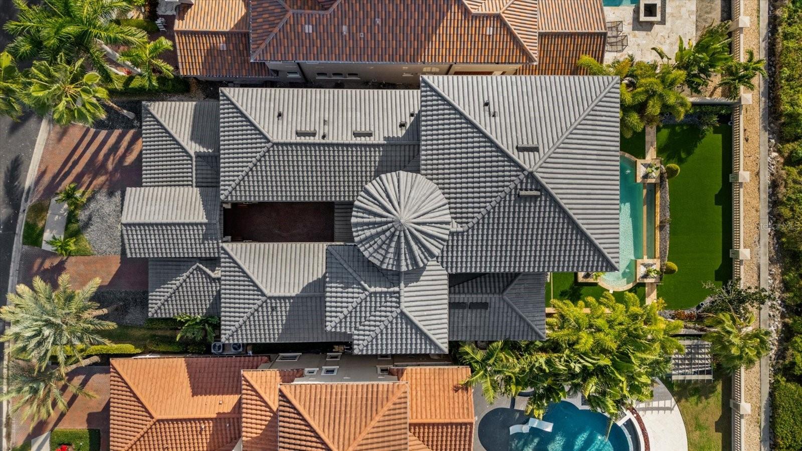 Image 6 of 93 For 6025 Beacon Shores Street