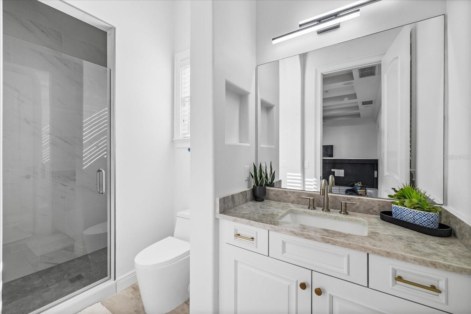 Image 70 of 93 For 6025 Beacon Shores Street