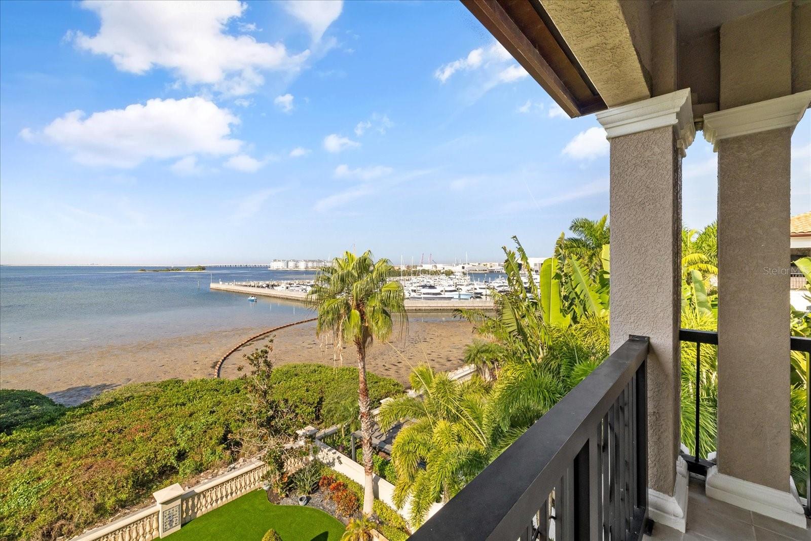 Image 74 of 93 For 6025 Beacon Shores Street