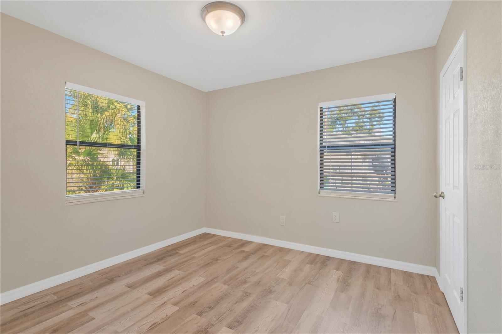 Image 16 of 28 For 6207 Kelly Road