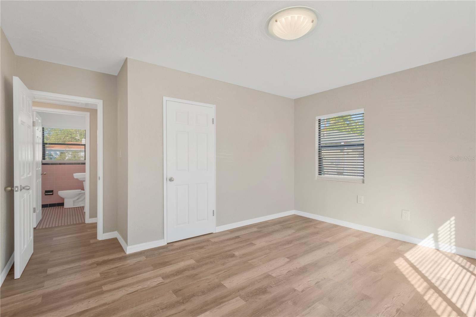 Image 17 of 28 For 6207 Kelly Road