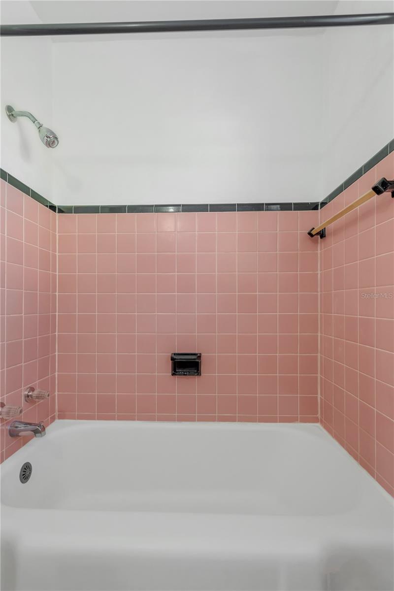 Image 19 of 28 For 6207 Kelly Road