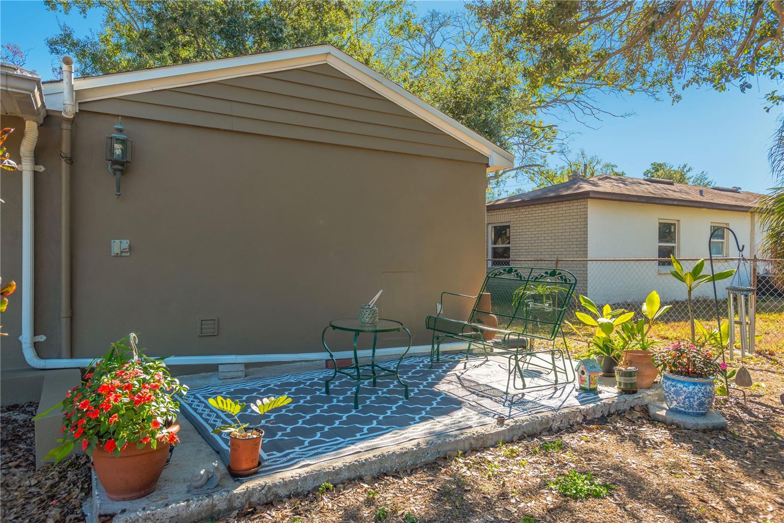 Image 21 of 28 For 6207 Kelly Road