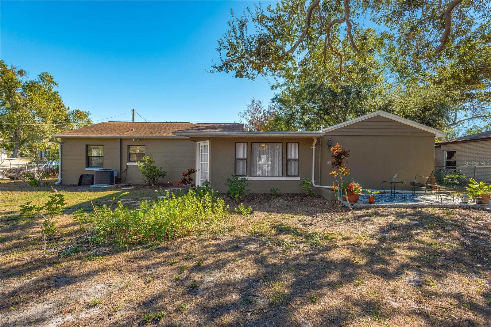 Image 25 of 28 For 6207 Kelly Road