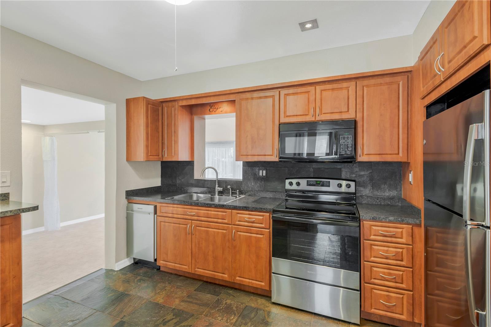 Image 8 of 28 For 6207 Kelly Road