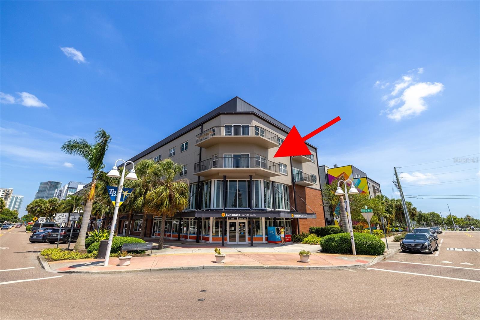 Image 2 of 50 For 1010 Central Avenue 302