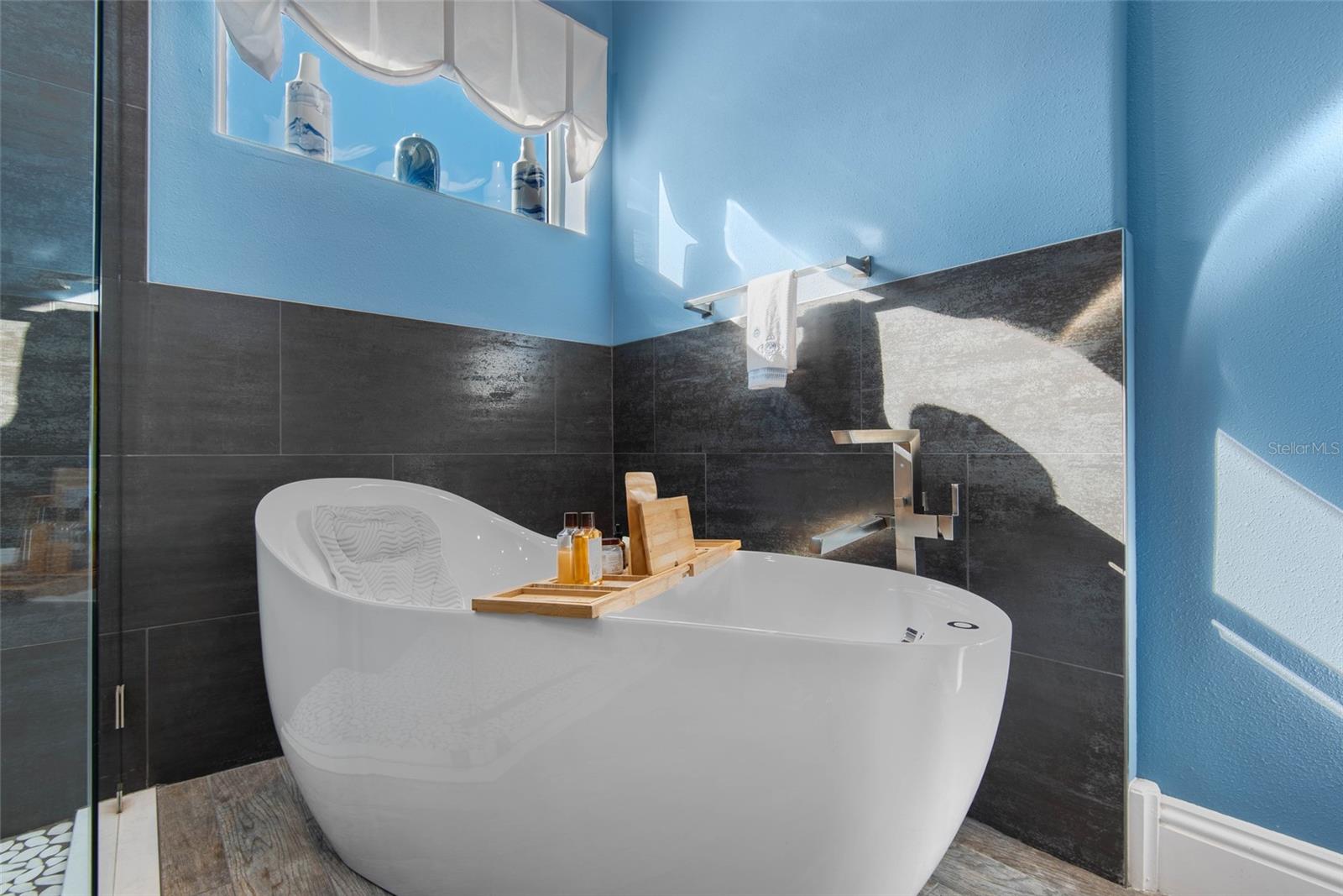 Image 48 of 96 For 11 Ocean Oaks Lane